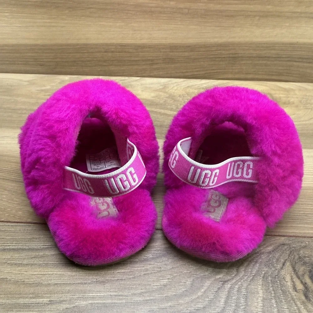 UGG Fluff Yeah Toddler Girls 4/5 Infant Toddler  Pink Slingback Fur Slippers